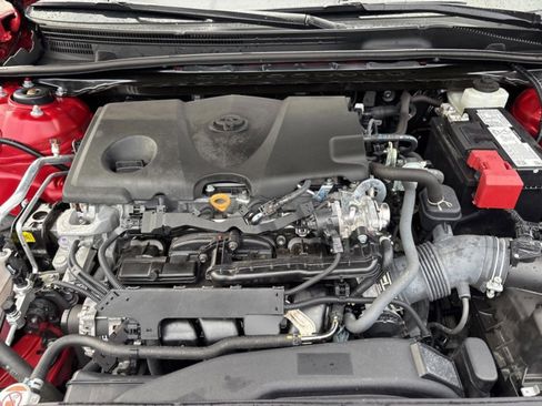 Used 2023 Toyota Camry SE image 31