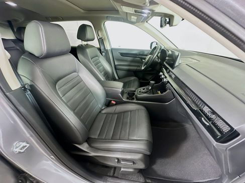 Used 2025 Honda CR-V EX-L image 31