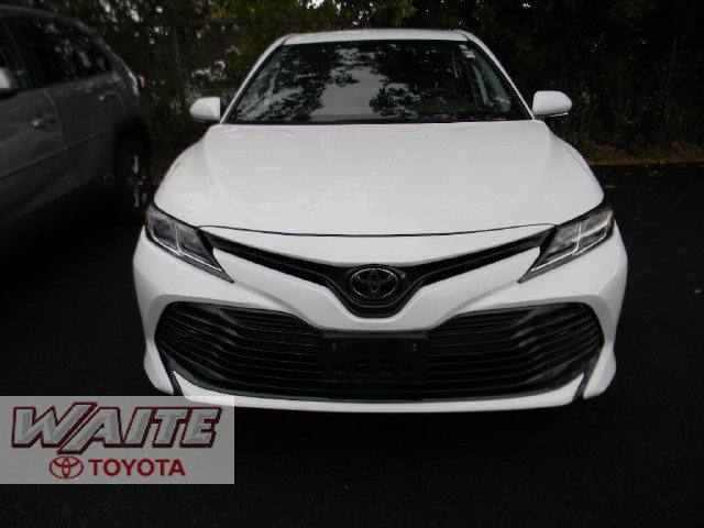 Used 2020 Toyota Camry LE w/ Convenience Package AWD/4WD image 2