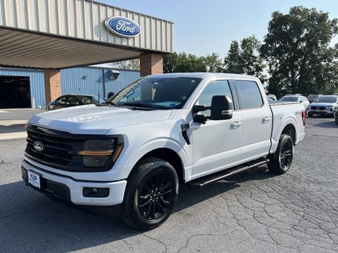 Used 2025 Ford F150 XLT w/ Equipment Group 302A MID AWD/4WD image 3