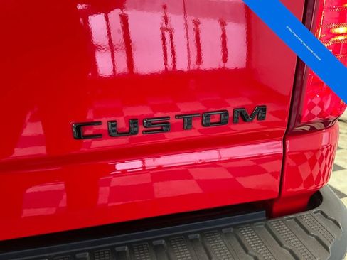 Used 2024 Chevrolet Silverado 2500 Custom w/ Custom Value Package image 19