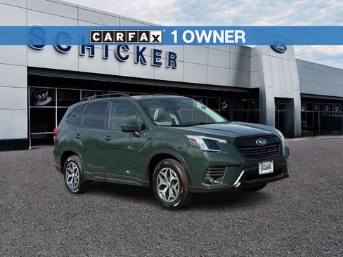 Used 2024 Subaru Forester Premium image 1