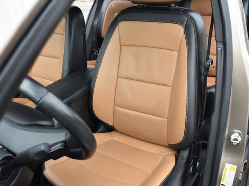 Used 2018 Chevrolet Equinox Premier AWD/4WD image 14