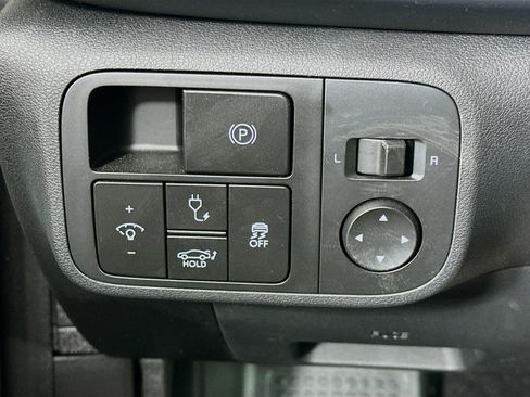 Used 2024 Hyundai Ioniq 6 SEL AWD/4WD image 17
