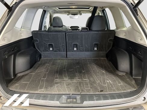 Used 2021 Subaru Forester Premium AWD/4WD image 28