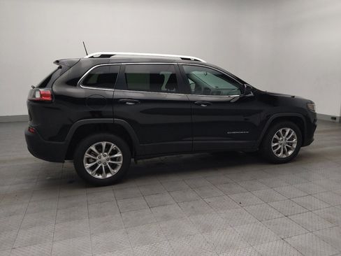 Used 2019 Jeep Cherokee Latitude w/ Popular Appearance Group image 10
