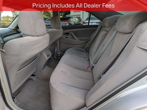 Used 2007 Toyota Camry LE FWD image 14