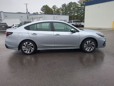 Used 2024 Subaru Legacy Touring XT image 2
