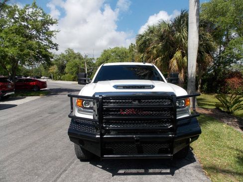 Used 2017 GMC Sierra 2500 4x4 Double Cab w/ Sierra Convenience Package image 11