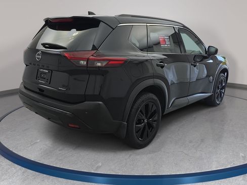 Certified 2023 Nissan Rogue SV w/ SV Premium B Package FWD image 5