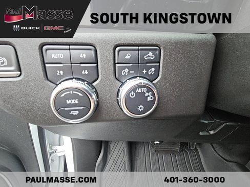 Used 2024 GMC Sierra 1500 SLE AWD/4WD image 11