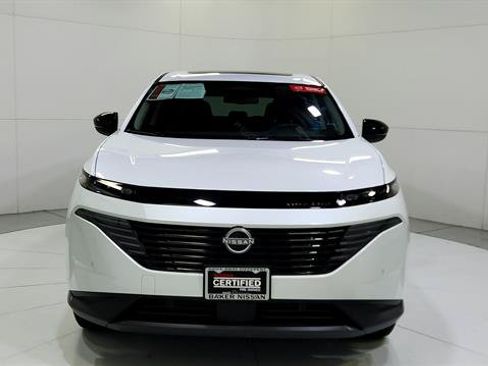 Certified 2025 Nissan Murano SL AWD/4WD image 2