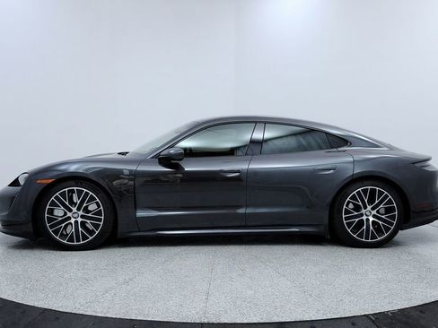 Used 2020 Porsche Taycan Turbo image 2