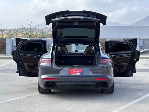 Used 2017 Porsche Panamera Turbo w/ Sport Package AWD/4WD image 26
