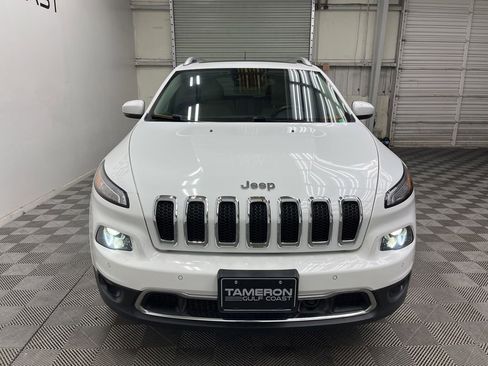 Used 2015 Jeep Cherokee Limited w/ Luxury Group FWD image 4