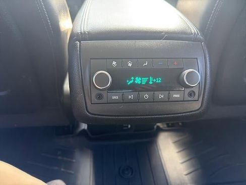 Used 2017 Buick Enclave Premium w/ Enclave Sport Touring Edition image 19