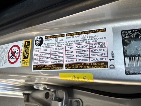 Used 2012 Toyota 4Runner SR5 RWD image 31