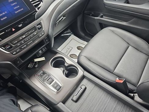 Used 2023 Honda Ridgeline RTL image 32