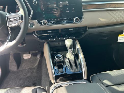 New 2026 GMC Canyon Denali AWD/4WD image 31