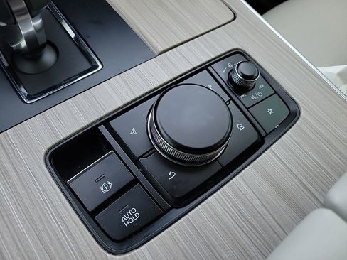 Used 2024 MAZDA CX-90 3.3 Turbo w/ Premium Plus Pkg image 17