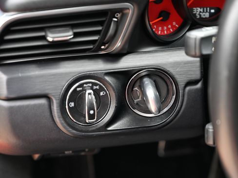 Used 2016 Porsche 911 Carrera GTS image 22