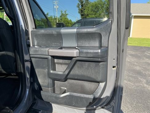 Used 2020 Ford F150 XLT w/ Equipment Group 302A Luxury AWD/4WD image 31