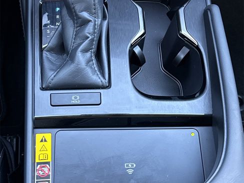 Used 2025 Lexus ES 350 w/ Premium Package image 31