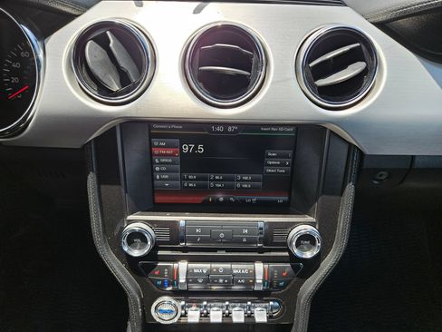 Used 2015 Ford Mustang GT Premium RWD image 22
