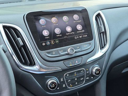 Used 2022 Chevrolet Equinox LT FWD image 21