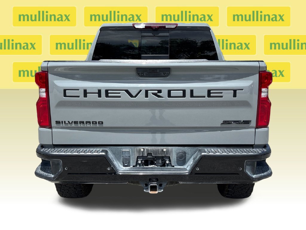 Used 2024 Chevrolet Silverado 1500 ZR2 w/ Technology Package AWD/4WD image 9