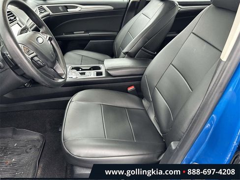 Used 2020 Ford Fusion SE image 17