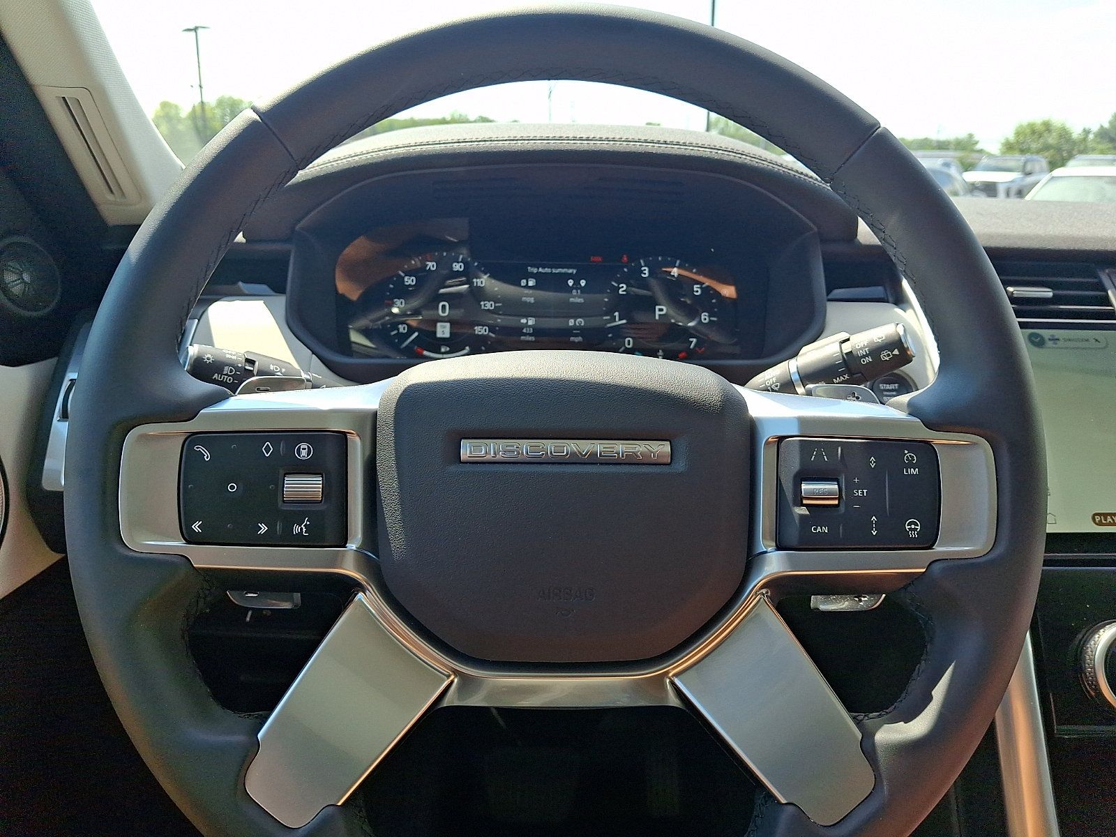 Used 2026 Land Rover Discovery S AWD/4WD image 21