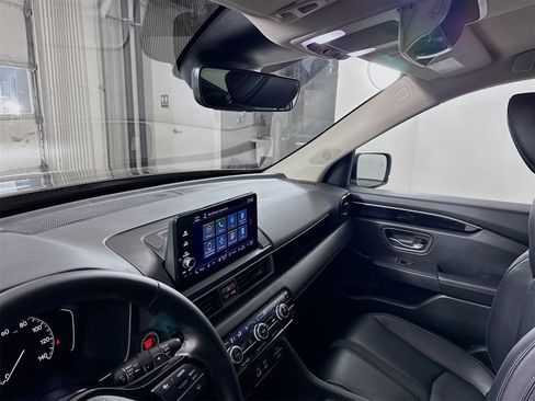 Used 2024 Honda Pilot EX-L image 6