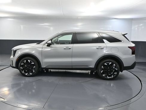 Used 2024 Kia Sorento X-Line EX AWD/4WD image 8