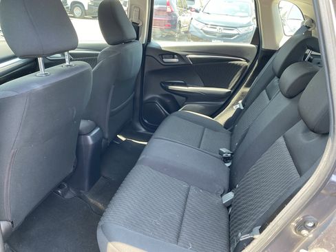 Used 2019 Honda Fit EX image 17