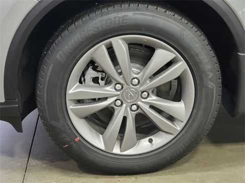 New 2026 Acura MDX SH-AWD image 9