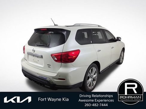 Used 2018 Nissan Pathfinder SL w/ SL Premium Package AWD/4WD image 7