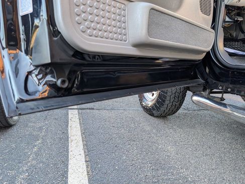 Used 1999 Ford F350 XLT image 26