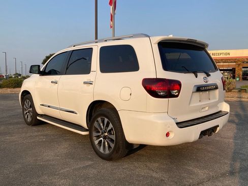 Used 2020 Toyota Sequoia Limited w/ Safety & Convenience Package RWD image 7