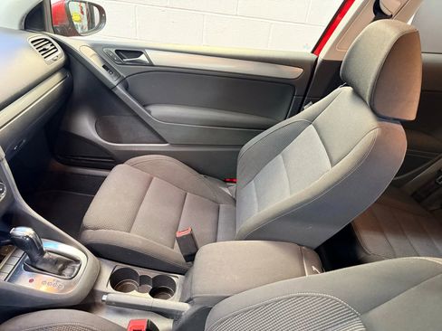 Used 2012 Volkswagen Golf 2-Door image 10