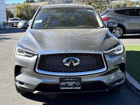 New 2025 INFINITI QX50 Luxe image 8