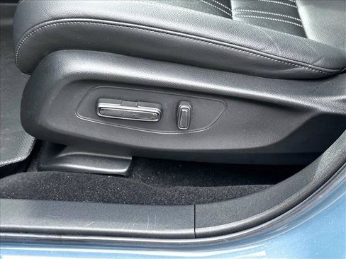 Certified 2024 Honda HR-V EX-L image 28