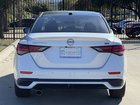 New 2025 Nissan Sentra SR image 5