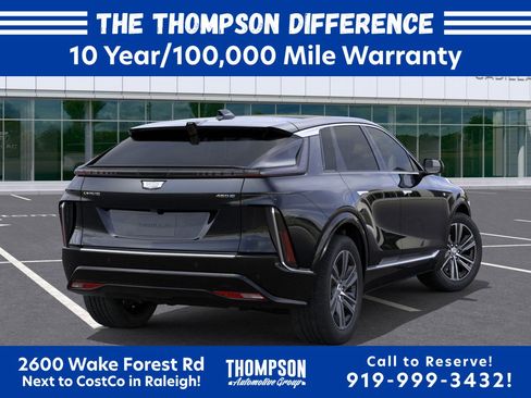 New 2025 Cadillac Lyriq Luxury RWD image 7