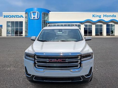 Used 2022 GMC Acadia SLT w/ Preferred Package FWD image 2