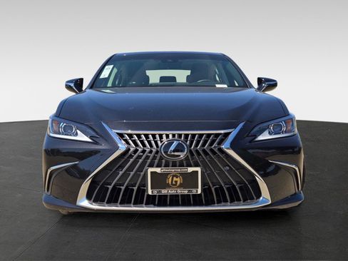 Used 2024 Lexus ES 250 w/ Premium Package AWD/4WD image 2