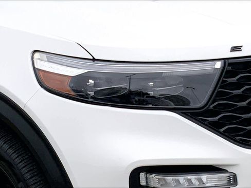 Certified 2021 Ford Explorer ST w/ Equipment Group 401A AWD/4WD image 25