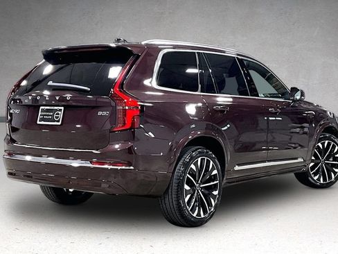 Certified 2026 Volvo XC90 B5 Plus w/ Protection Package Premier AWD/4WD image 6