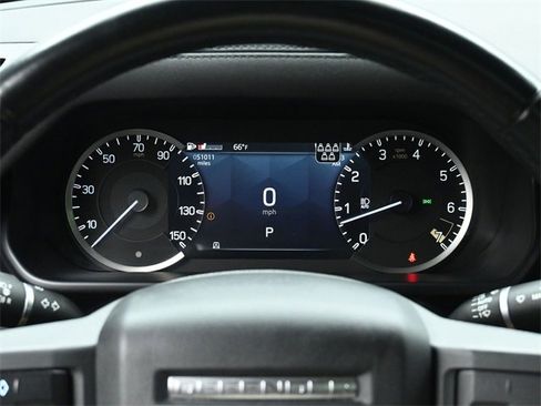 Used 2023 Land Rover Defender 110 X-Dynamic SE image 25