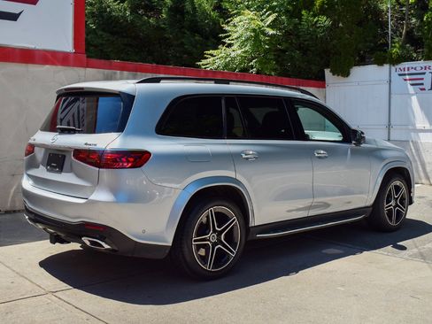 Used 2025 Mercedes-Benz GLS 450 4MATIC w/ AMG Line Exterior image 8